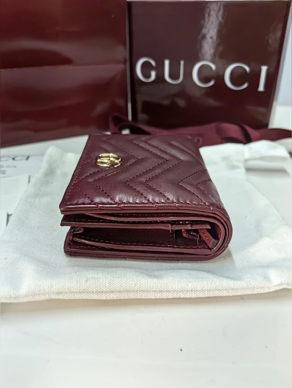 Gucci Marmont Quilted Leather Card Case Wallet in Burgundy